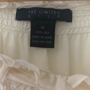 Vintage The Limited Silk blouse cream/ivory. Size M.  Exquisite!